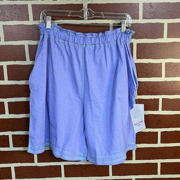 NWT Vintage Diane Von Furstenberg Reversible Ruffle Waist Shorts Medium - Picture 1 of 6